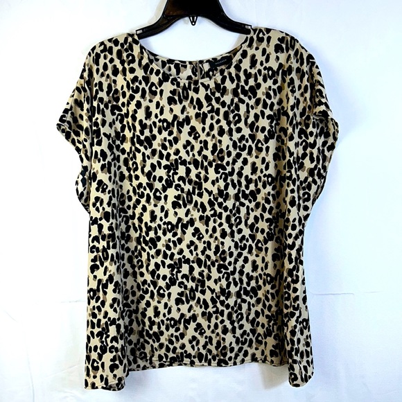 Halogen Tops - Halogen Animal Print Sleeveless Top size 1x new without tag